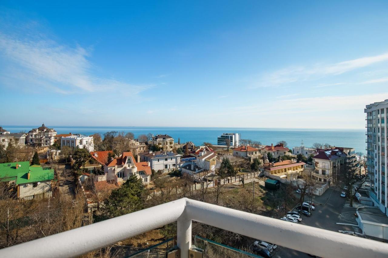 Luxury Waterfront 3-Bedrooms Apartment Odesa Exterior photo